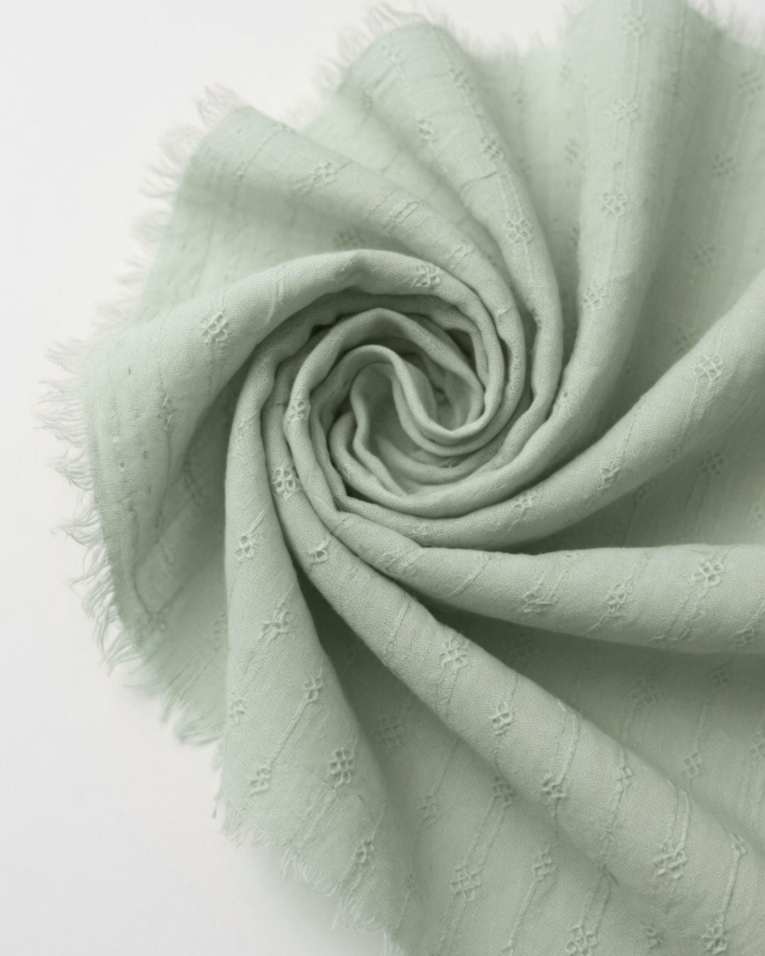 Rollo Bordado Suizo 100% Algodón | 145 cm | 100g | 50 mts | D9612