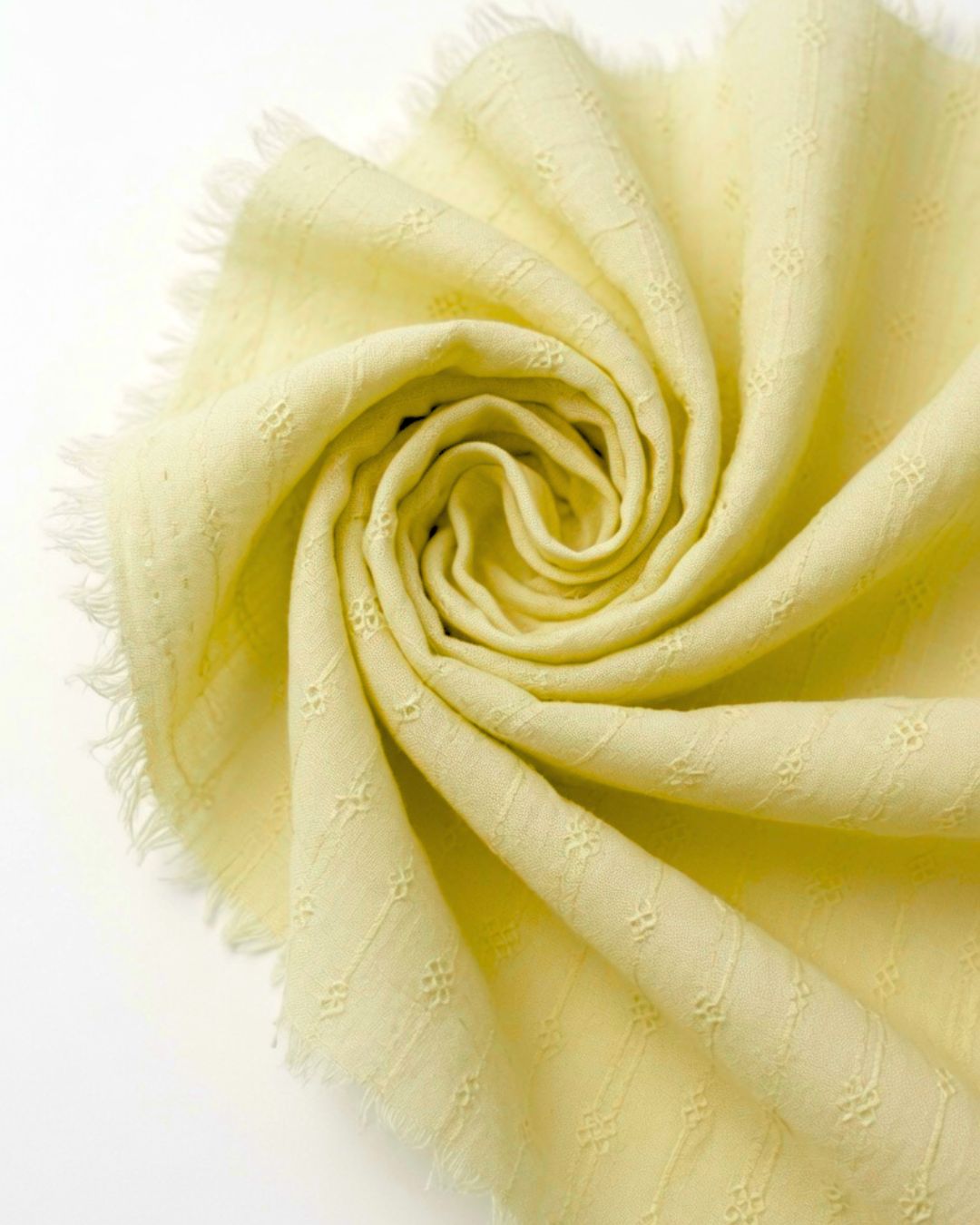 Rollo Bordado Suizo 100% Algodón | 145 cm | 100g | 50 mts | D9612