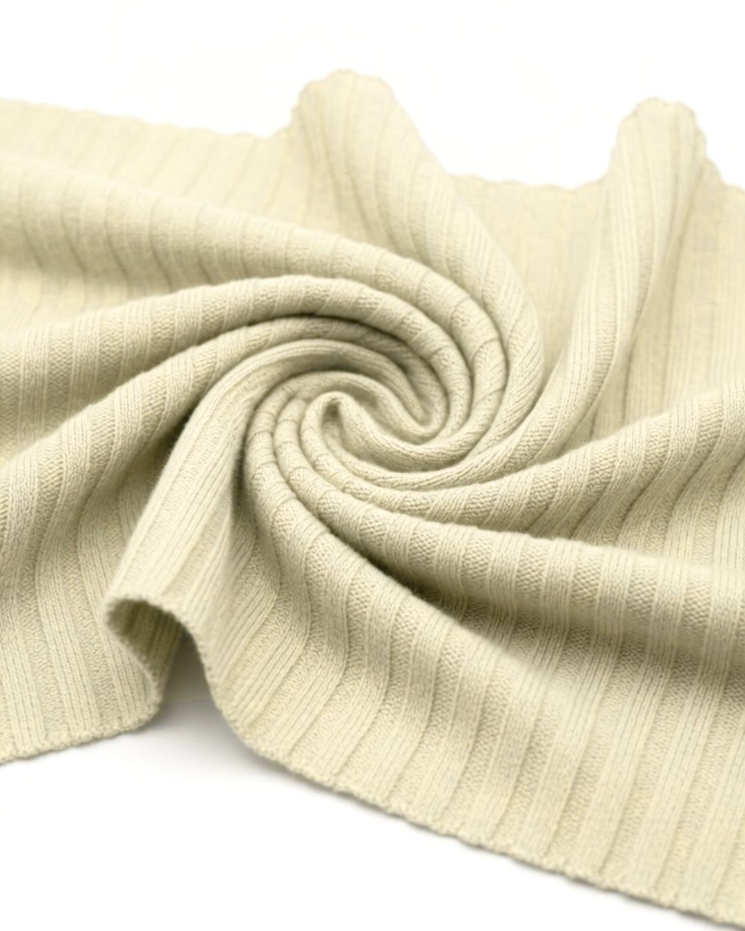 Rollo Punto Acanalado Verde 63% Poli 22% Algodón 11% Spandex | 155 cm | 200g | 50 mts