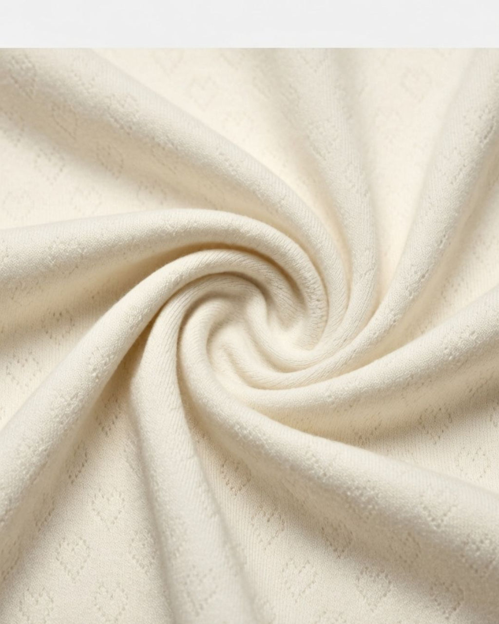 Rollo Punto Corazón 62% Poliéster 38% Algodón | 155 cm | 50 mts | SD1382